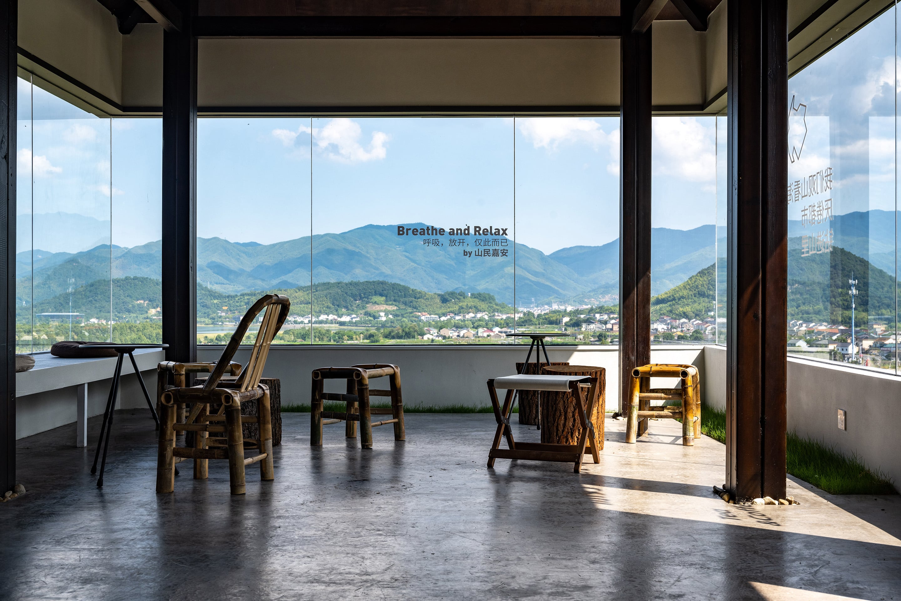 入口處景色，View from the entrance  @徐英達-min.jpg