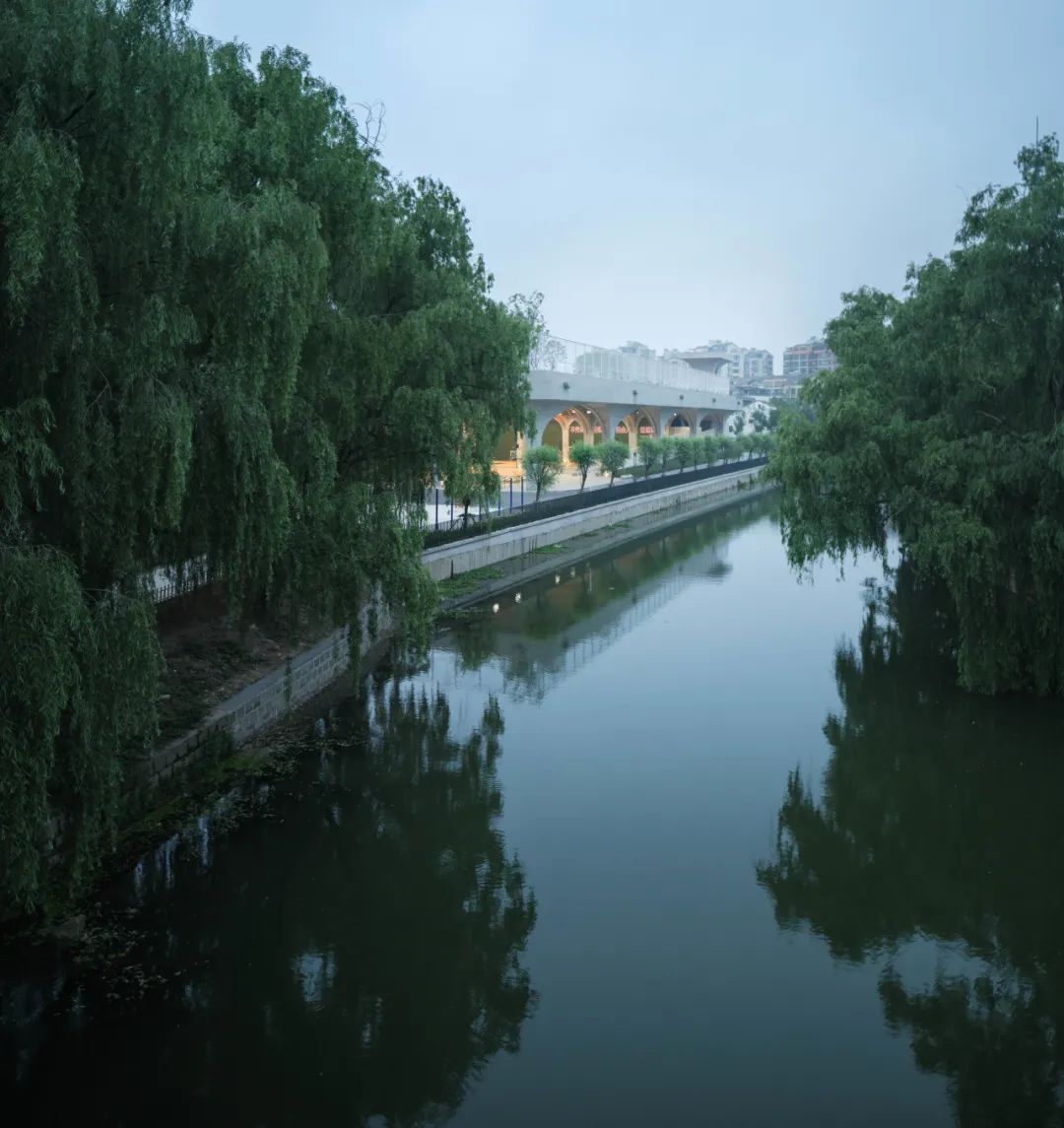 UAD·作品丨景物交融，人象共境——紹興文理學院風雨操場 (21).jpg