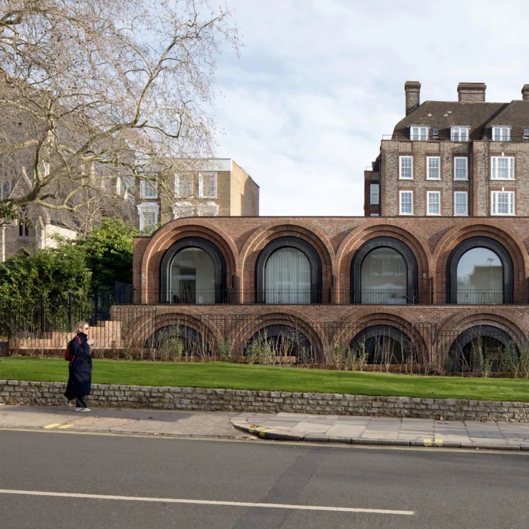 1701420490229425PY8W.jpg 建筑必須德才兼備嗎?Heatherwick的十大“人性化”建筑 (5).jpg