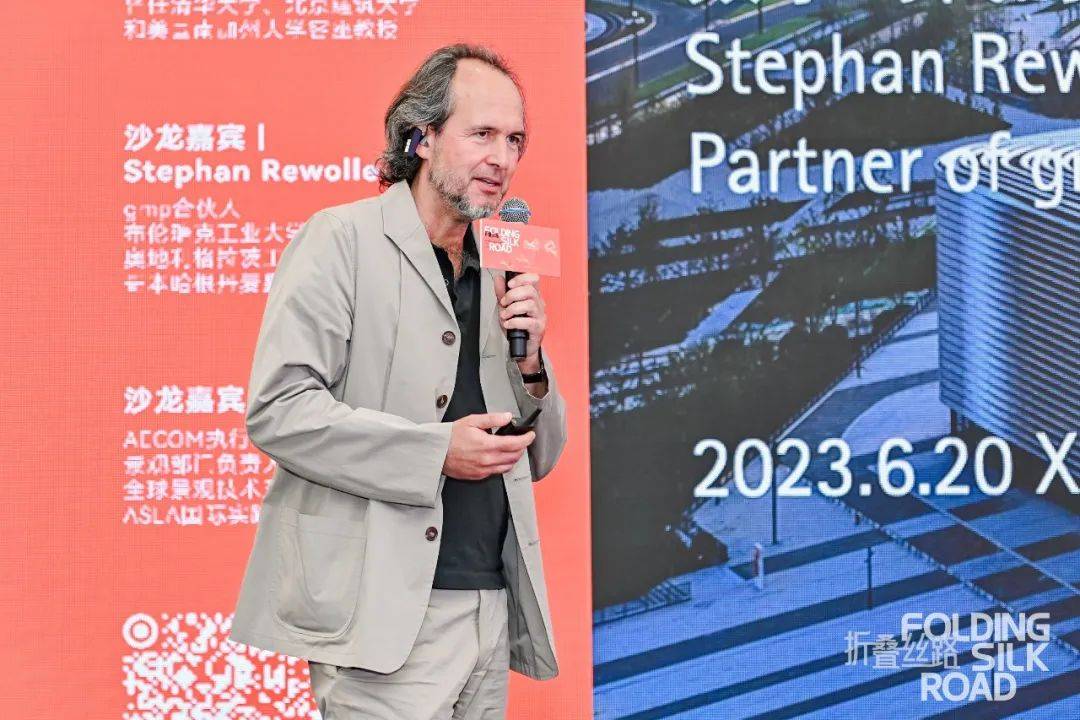 建筑與城市共興：馬清運、馬巖松、gmp、AECOM，一筆一畫，寫意城市 (14).jpg