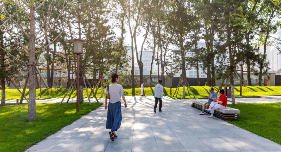 建筑與城市共興：馬清運、馬巖松、gmp、AECOM，一筆一畫，寫意城市 (32).jpg