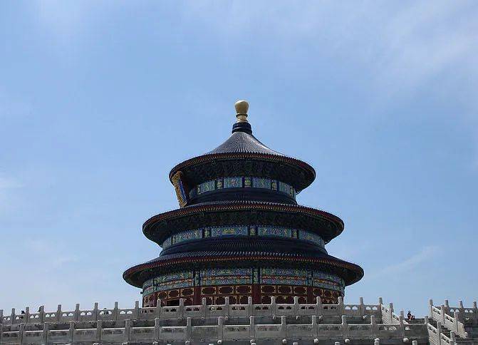 1703656456501642H5Ck.jpg 折疊絲路x馬巖松|我們的城市和建筑不應該是復制傳統、復制西方,那它應該是什么? (9).jpg