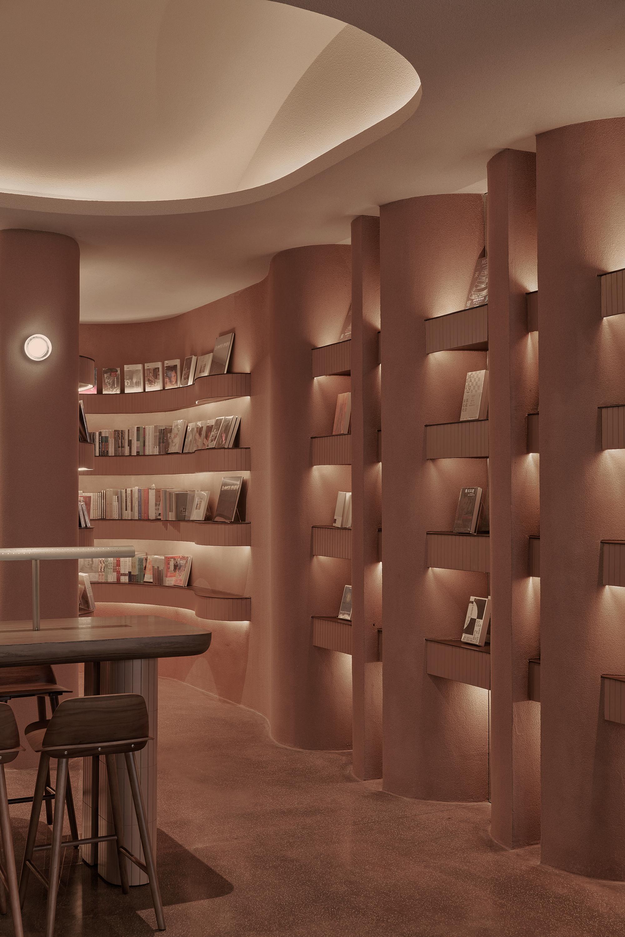 10the sculpture shaped bookshelf  具有雕塑感的書架.jpg