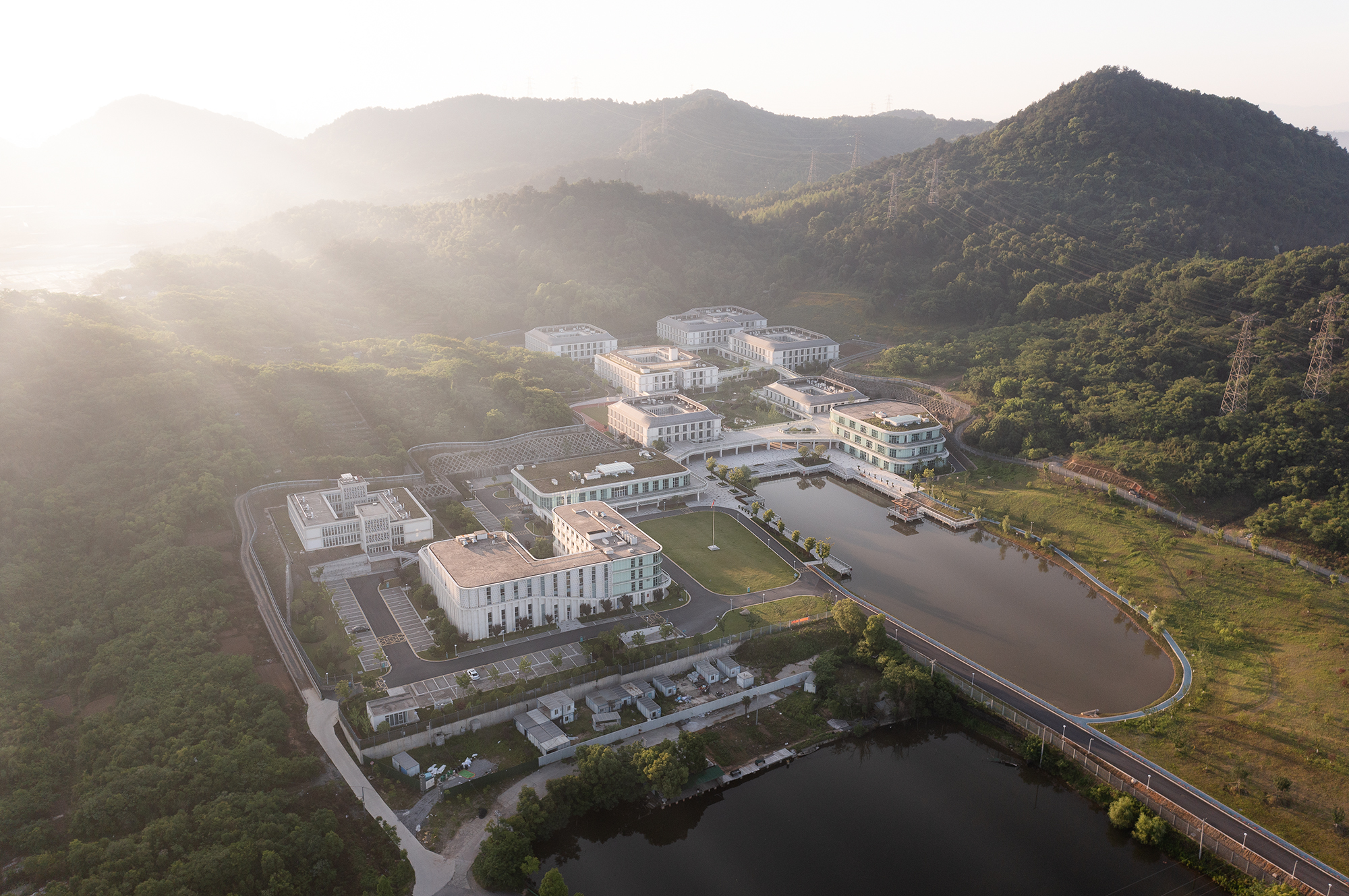 Early Morning Birdview 清晨鳥瞰?趙強.jpg