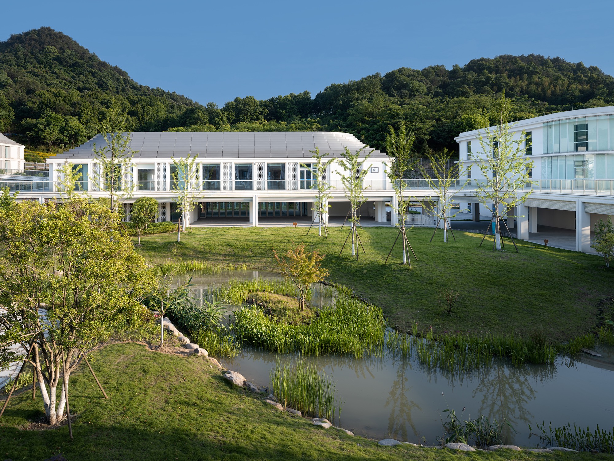 Terrace Landscape 臺地景觀?趙強.jpeg