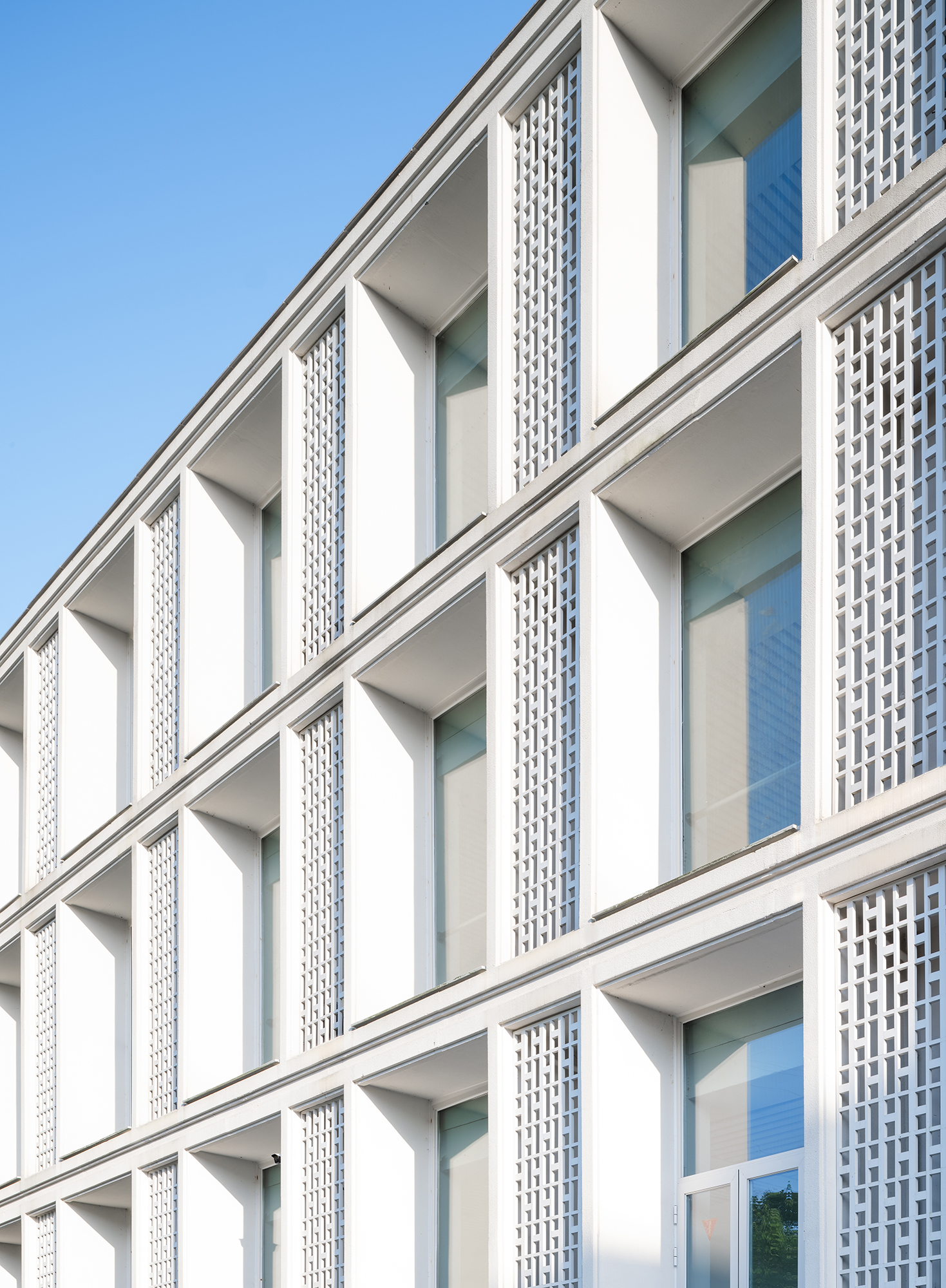 Facade Grille 立面格柵?趙強.jpg