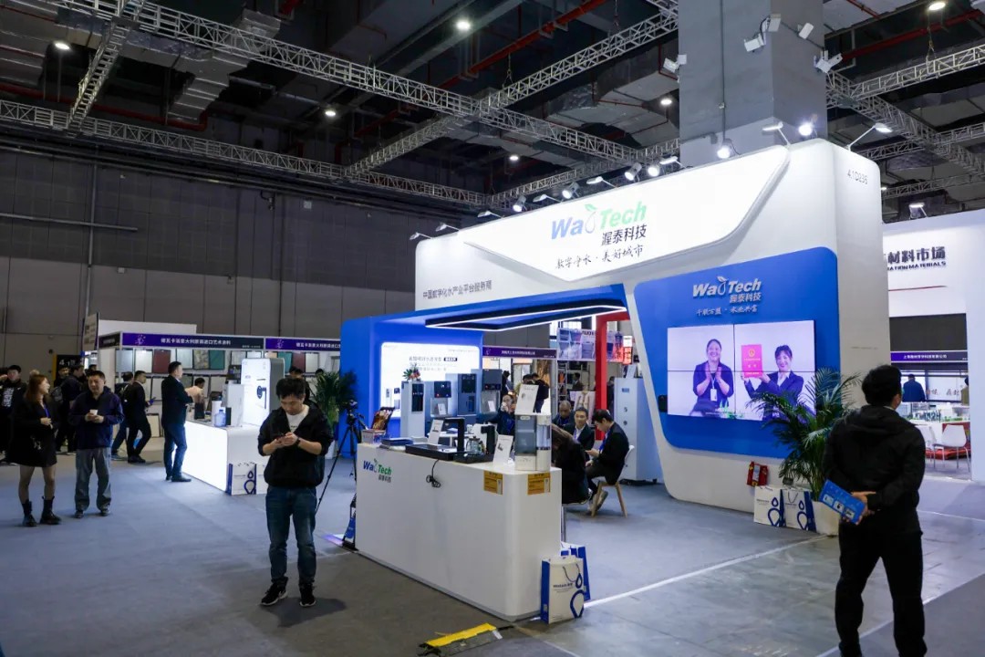 17430450062361644hKq.jpg