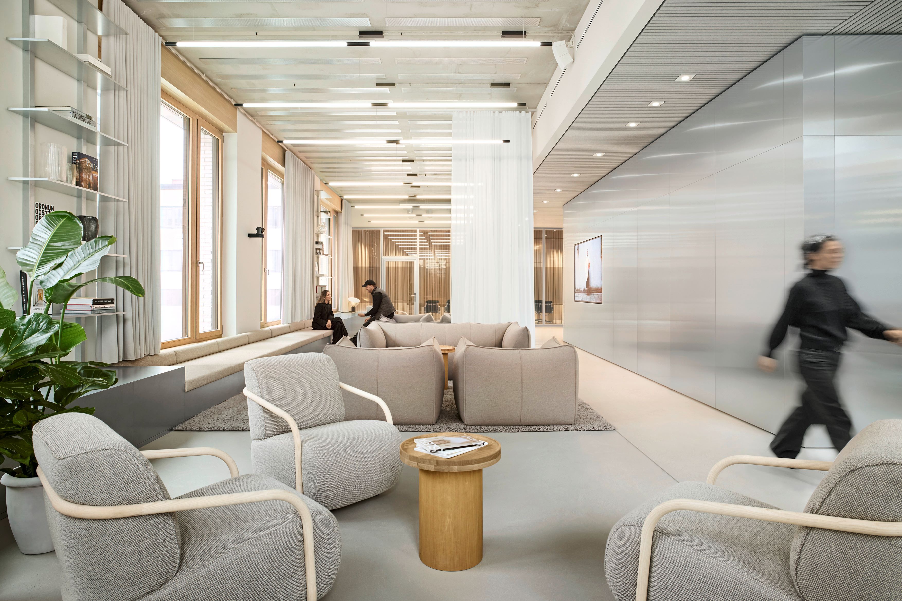 HENN_BESTSECRET_02_eventspace_(c)MarkSeelen.jpg